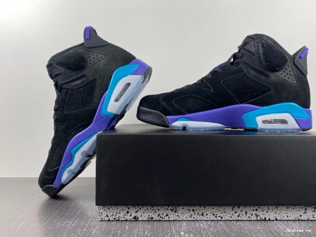 6  Aqua Retro Jordan CT8529-004  0830